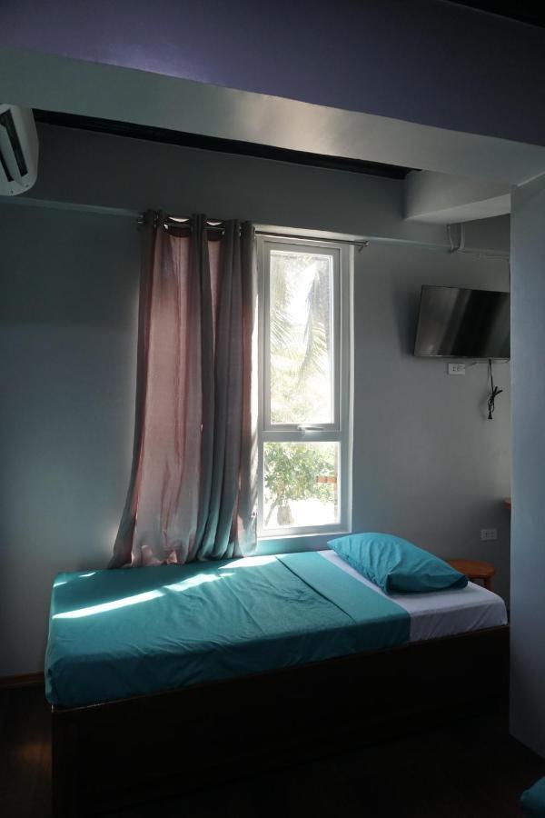 L Cafe Restobar & Lyn'S Guest House San Juan  Luaran gambar