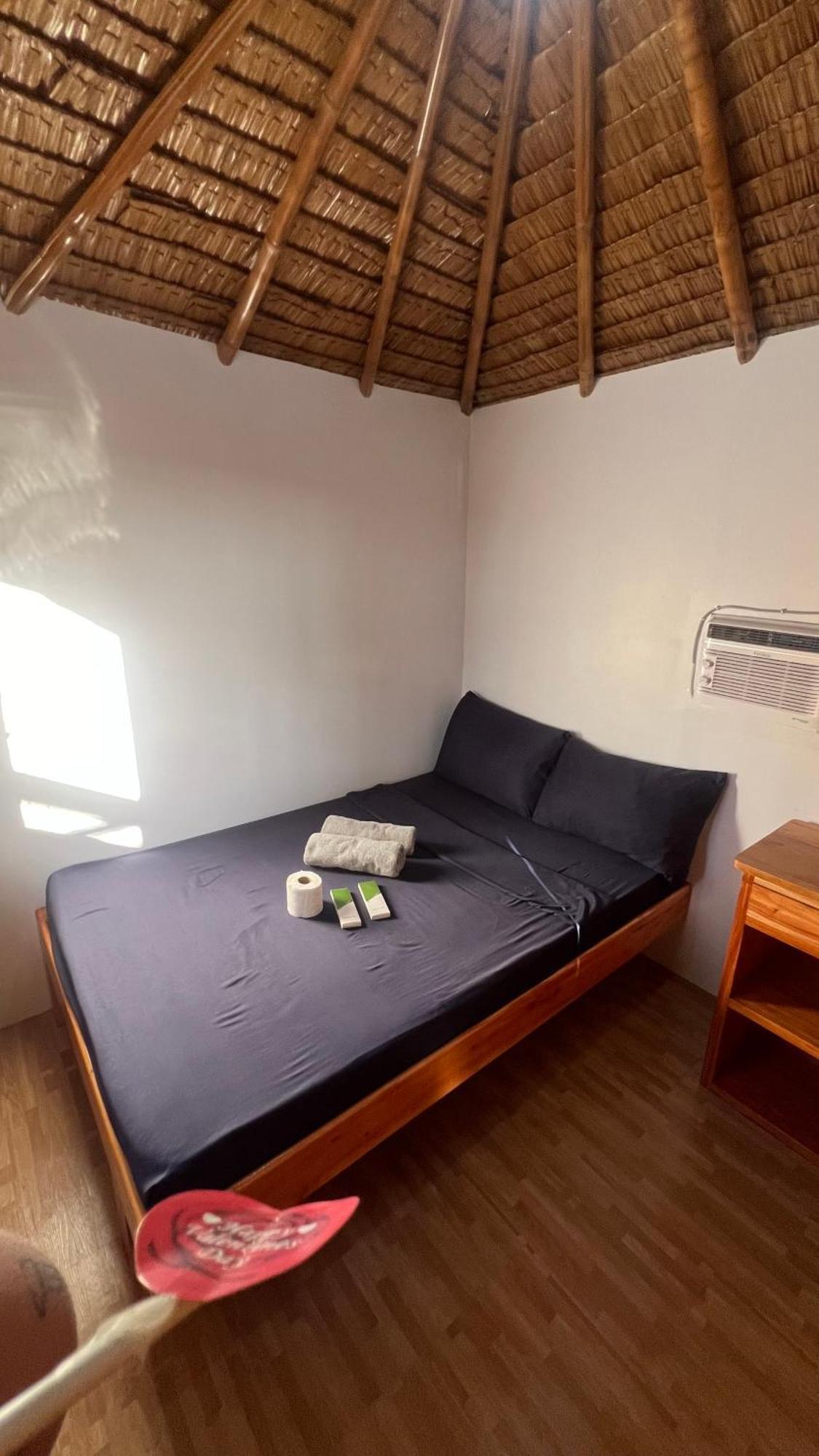 L Cafe Restobar & Lyn'S Guest House San Juan  Luaran gambar