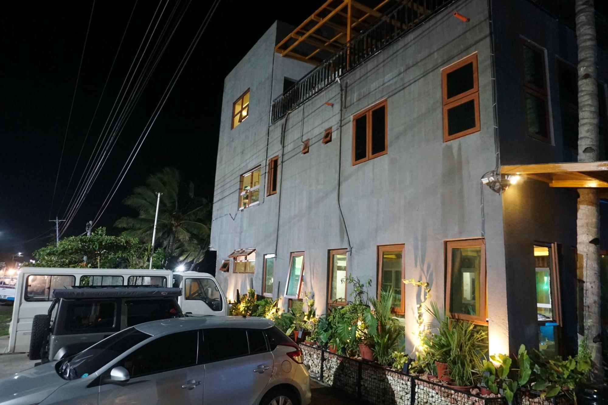 L Cafe Restobar & Lyn'S Guest House San Juan  Luaran gambar
